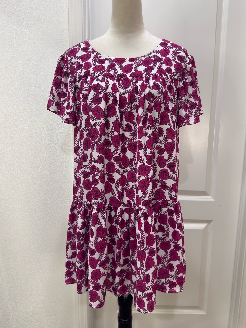 BB Dakota Fuchsia Floral Short Sleeve Swing Dress
